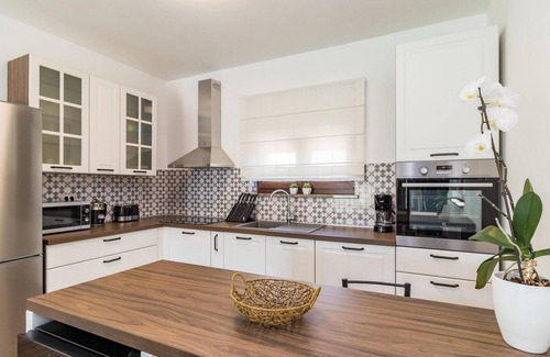 Liznjan Haus | Villa Roma