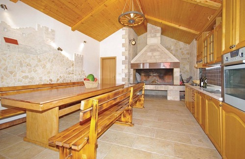 Vrgorac Haus | Wunderschönes Zuhause in Umcani