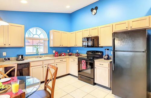 Solana Haus | Gorgeous Home w/Private Pool/SPA/Game Room 28361