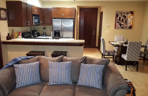 Coco Eigentumswohnung | Herrliche New Ocean View Condo in Coco Bay Estates
