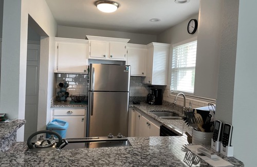 River Breeze Estates Hütte | GORGEOUS PET FRIENDLY VACATION HOME!