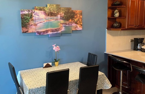 Coco Sunset Hills Eigentumswohnung | Gorgeous Poolside Condo w/ Rooftop Deck - blocks from the beach -