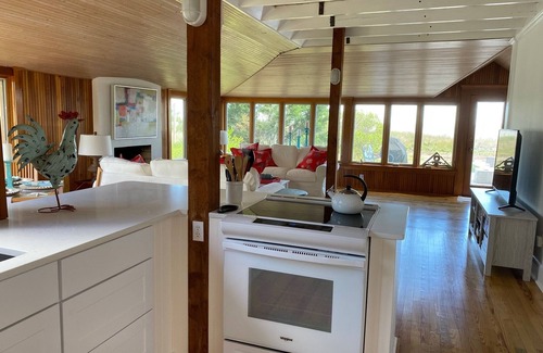 Slaughter Beach Hütte | GORGEOUS, RECENTLY RENOVATED, WATERFRONT COTTAGE