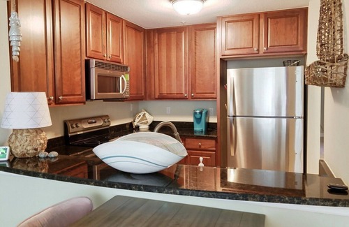 Ruskin Haus | Gorgeous Sunsets at Bahia Beach Retreat w/ Personal Tiki Bar