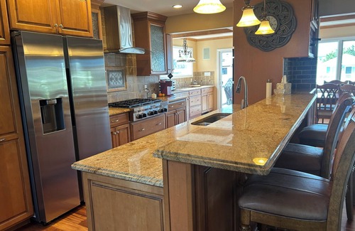 Ortley Beach Haus | Gorgeous waterfront 5-bedroom lagoon getaway, 7 minutes from Seaside beaches!