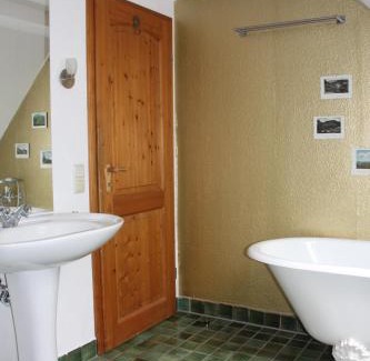 Gersfeld Wohnung | Grünes Tal Wohnung Karl