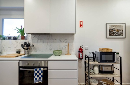 Alfama Wohnung | Graça Gem: T1 Oasis with Amazing Terrace