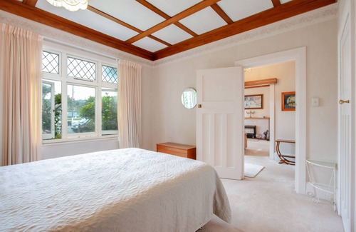 Napier Haus | Gran's House - Napier Holiday Home, NAPIER