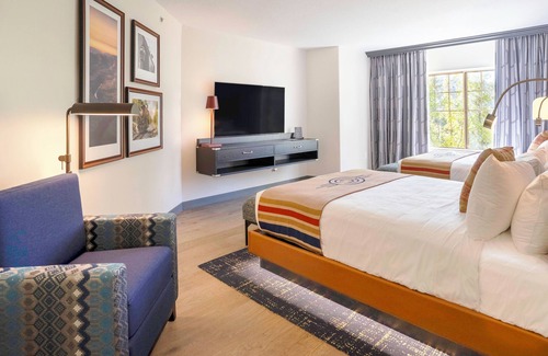 Williams Hotel | Grand Canyon Railway Hotel