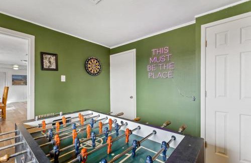 Williams Haus | Grand Canyon Ranch Home - Western History - Big city lot - AC!