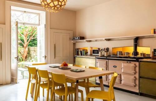 Bath Haus | Grand Georgian Townhouse with Garden