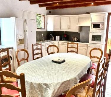 Saint-Maur Creteil Haus | Grande maison tout confort - 5 chambres 5 salles de bain - RER A - Paris - Disney