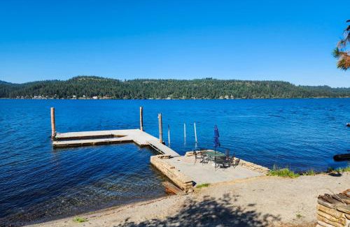 Harrison Haus | Grandma's Cabin at Harlow Point