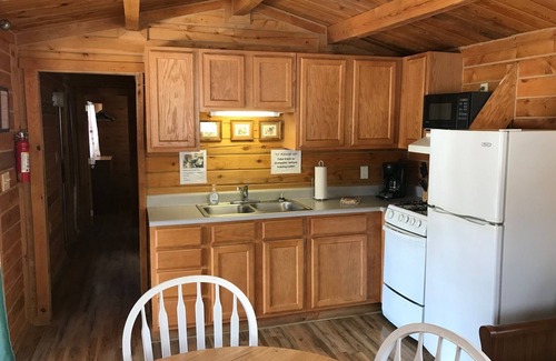 South Fork Kabine | Grandview Cabins & RV Resort