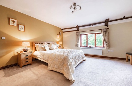 Norwich Sonstige | Grange Farm House | Large Farm House in the Norfolk Countryside!
