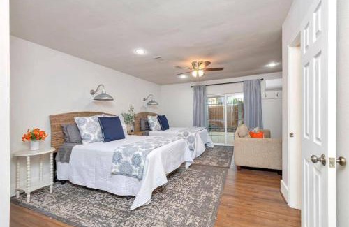 Grapevine Haus | Grapevine Oasis, with Pool