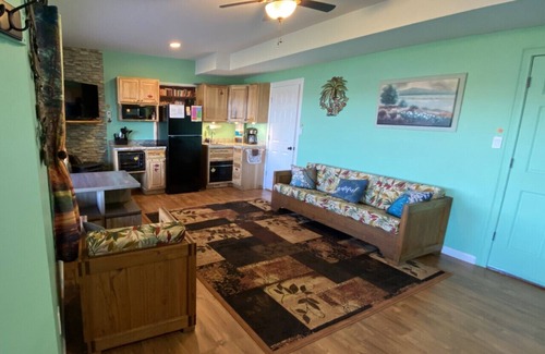 Lapeer Wohnung | Grateful Suite Lake Front Retreat