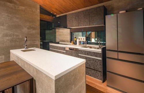 Echo Land Haus | Gravity by The Hakuba Collection