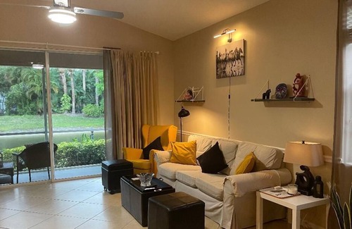 Delray Beach Haus | Great 3B2B,Pool,Cross Atlantic Ave.&3mil to Beaches