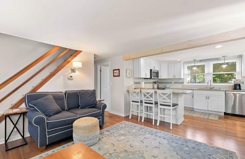 Teaticket Haus | Great Bay Beach House