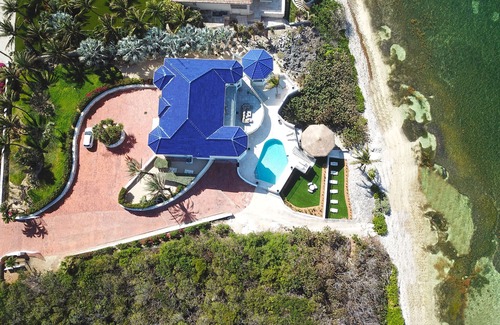 East End Haus | Great Bluff Estates: Luxusvilla mit Pool, Cabanas, mehreren Decks und tollem Schnorcheln