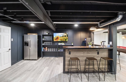 Lake Ozark Haus | Great for Bachelor/ette parties and Family Gatherings!