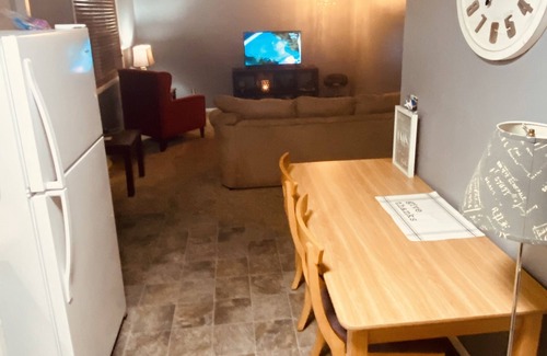 Stevens Point Haus | Great location duplex