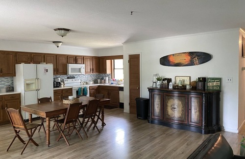 Henrico Hütte | Großartige Lage Lake Gaston Waterfront Cottage