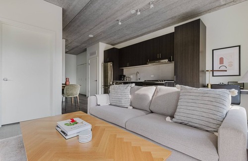 Old Town Wohnung | Great Old Town 1BR Gym, W/D, Lounge & A/C, by Blueground