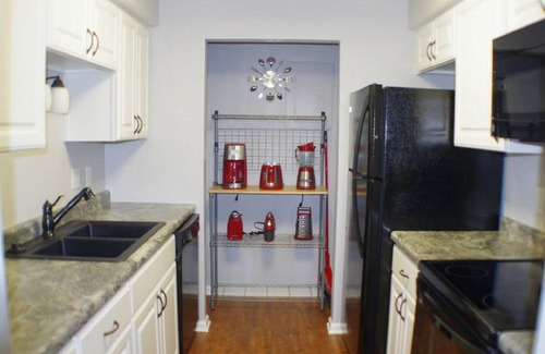 Oconomowoc Eigentumswohnung | Tolles Resort in Oconomowoc WI mit Einkaufsmöglichkeiten, Seen, Milwaukee und Madison