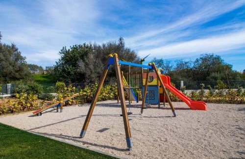 Correeira Wohnung | Green 3 Apartment - Luxurious & Playground & Garage
