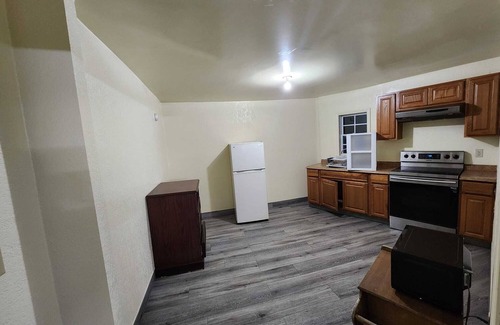 Greensboro Hotel | Green Garden Inn