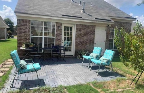 Southaven Haus | Green house