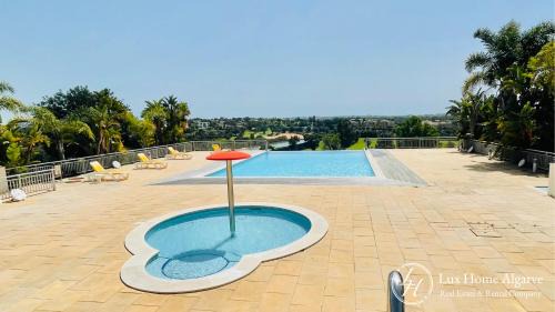 Estombar Haus | Green Lodge - Pestana Golf - Big Terrace - Pool