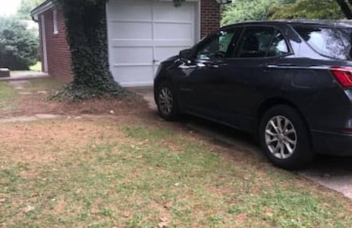 Alderson Haus | Greenbrier River Country Retreat