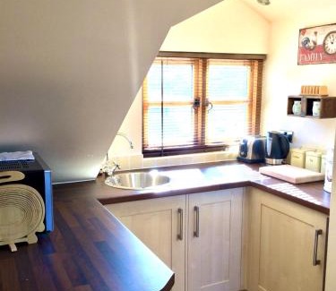 Middleyard Haus | Greencourt Loft - The Cotswold Way, Stroud