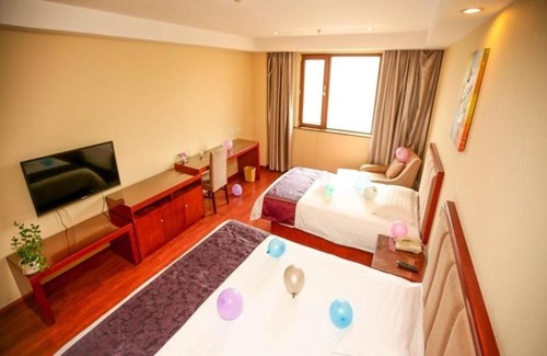 Huangdao Hotel | GreenTree Inn Shandong Qingdao Wuyishan Road Jiashike Shopping center Business Hotel