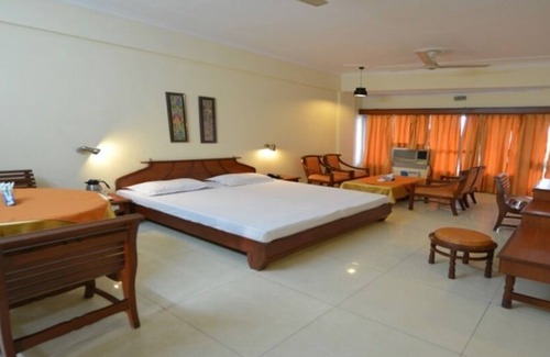Jagadhri Hotel | Grey Pelican Tourist Resort