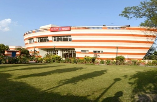 Jagadhri Hotel | Grey Pelican Tourist Resort