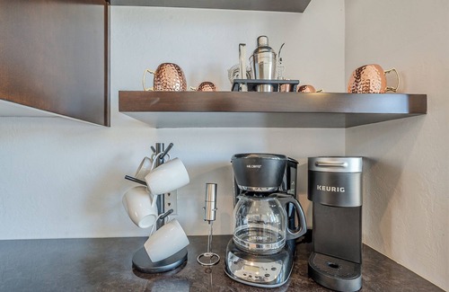 Talon Retreat Haus | Greyhawk - New Listing Discount -Pool- Chef's Kitchen - Golfer's Dream Location