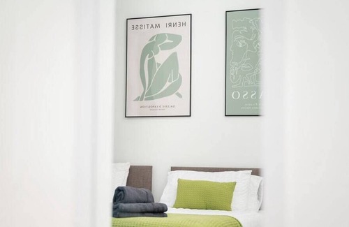 Brighouse Wohnung | Grierson Stays: The Big One