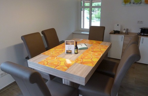 Oberhavel Wohnung | Große Ferienwohnung mit Top Ausstattung und privatem Seezugang