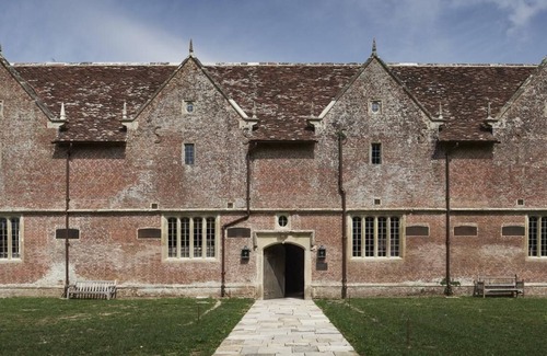 Wimborne Saint Giles Hütte | Cottage-Ensuite Bad-Blick auf den Hof-Hütte