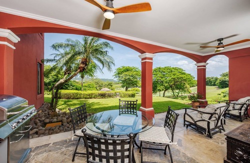 Matapalo Eigentumswohnung | Ground Floor Condo in Bougainvillea 7103, Reserva Conchal Golf & Garden Views