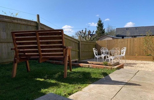 Shrewton Haus | Ground Floor Garden Cottage, near Stonehenge