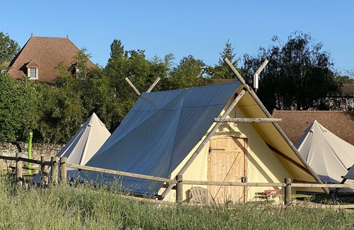 Vignieu Haus | Group gîte in the countryside