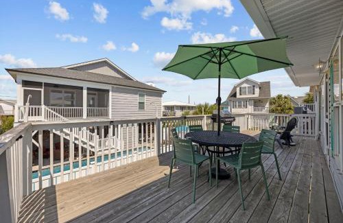 Cherry Grove Beach Haus | Grove Cove - 1 and half Blocks from beach - Dog Friendly