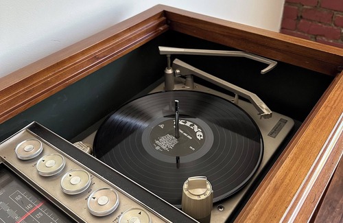 East Spencer Eigentumswohnung | Guest Favorite! Spacious Loft Overlooking NC Transportation Museum