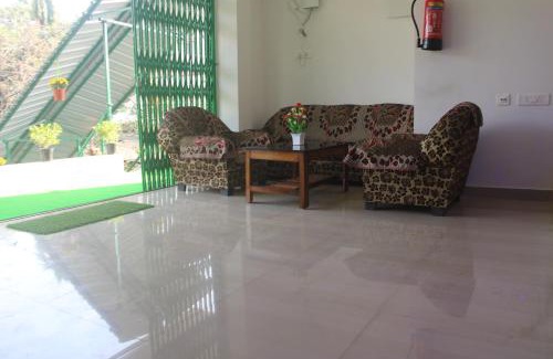 Khanapara Haus | Guest House Baptice Inn