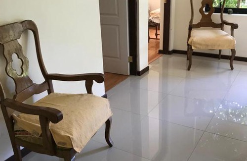 Los Angeles Haus | Guest House en Gabriela Mistral